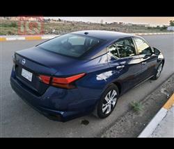 نيسان ألتيما